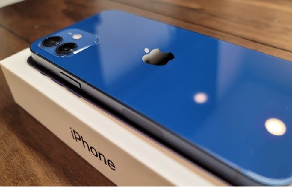 iphone 12 blue